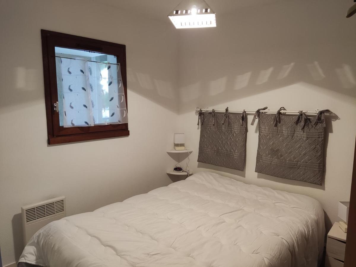Appartement Au Calme Avec Piscine Et Parking Dans Residence Securisee 생장드몽 외부 사진